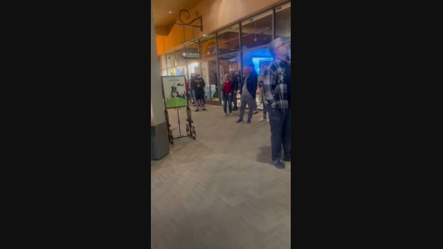 Charlie Kirk - 🚨🚨A poll worker in all-important Maricopa County tells Election Day voters the machines are broken.